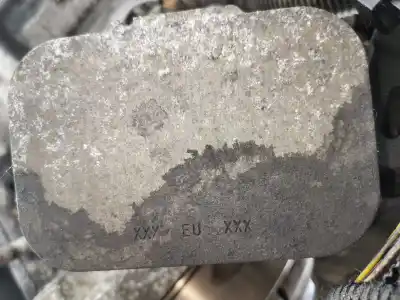 Peça sobressalente para automóvel em segunda mão radiador de óleo do motor por volvo c30 1.6 d drive kinetic referências oem iam 