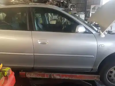 Автозапчасти б/у дверь передняя правая за audi a3 (8l) 1.6 ambiente ссылки oem iam 