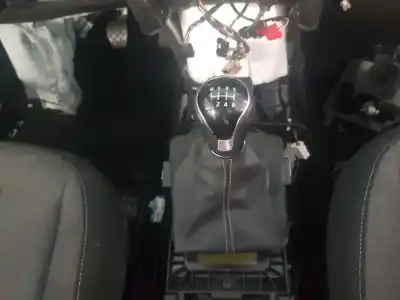 Pezzo di ricambio per auto di seconda mano pomello della leva del cambio per seat ateca (kh7) motor 1.0 ltr. - 85 kw tsi riferimenti oem iam 576711113d
