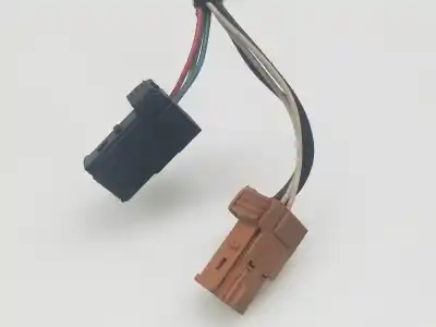 Peça sobressalente para automóvel em segunda mão espelho retrovisor esquerdo por peugeot 208 active referências oem iam   