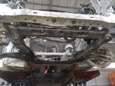 Peça sobressalente para automóvel em segunda mão charrió / suporte de eixo dianteiro por nissan leaf acenta 109 cv / 80 kw referências oem iam 