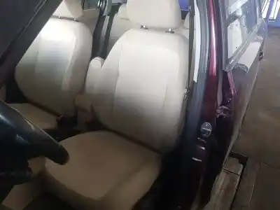 Second-hand car spare part complete seat set for skoda fabia combi (5j5) family oem iam references   