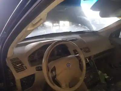 Peça sobressalente para automóvel em segunda mão tablier por volvo xc90 d5 executive (7 asientos) (136kw) referências oem iam 