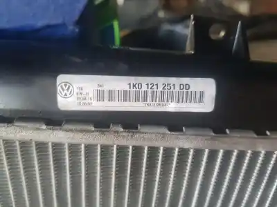 Автозапчастина б/у водяний радіатор для volkswagen caddy ka/kb (2c) furgón economy bluemotion посилання на oem iam 1k0121251dd