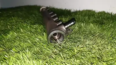 İkinci el araba yedek parçası enjektör rampasi için seat ibiza (6j5) reference oem iam referansları 03l130089b  