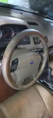 Peça sobressalente para automóvel em segunda mão volante por volvo xc90 2.4 d momentum geartronic (7 sitze) referências oem iam   