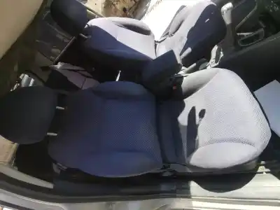 Gebrauchtes Autoersatzteil RECHTER VORDERSITZ zum FIAT STILO (192)  OEM-IAM-Referenzen   