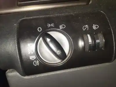 Автозапчастина б/у управління світлом для audi a6 avant (4b5) 2.4 (121kw) посилання на oem iam 