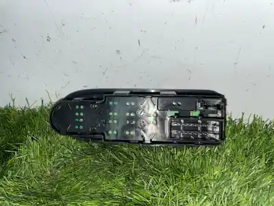 Second-hand car spare part left front power window switch for citroen c3 collection oem iam references 98012283xt  