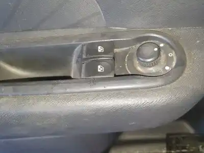 Pezzo di ricambio per auto di seconda mano interruttore alzacristalli anteriore sinistro per renault twingo emotion riferimenti oem iam 