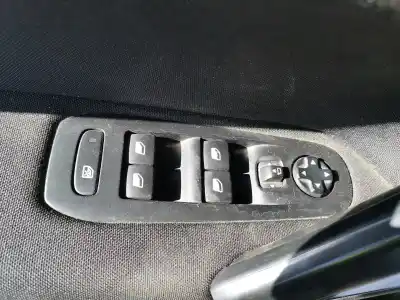 Peça sobressalente para automóvel em segunda mão botão / interruptor elevador vidro dianteiro esquerdo por peugeot 308 allure referências oem iam 