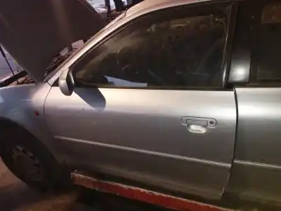 Peça sobressalente para automóvel em segunda mão porta da frente esquerda por audi a3 (8l) 1.8 ambiente referências oem iam 