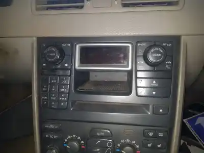Peça sobressalente para automóvel em segunda mão sistema de áudio / rádio cd por volvo xc90 d5 executive (7 asientos) (136kw) referências oem iam 