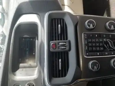 Peça sobressalente para automóvel em segunda mão sistema de áudio / rádio cd por volvo v40 1.6 diesel cat referências oem iam 
