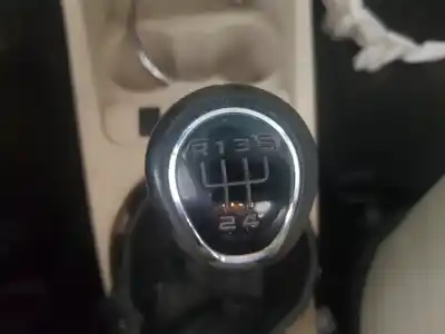 Second-hand car spare part gear lever knob for skoda fabia combi (5j5) family oem iam references 