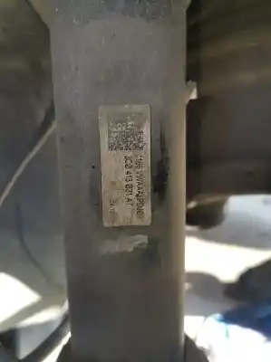 İkinci el araba yedek parçası ÖN SAG AMORTISÖR için VOLKSWAGEN PASSAT LIM. (362)  OEM IAM referansları 3C0413031AT   İkinci el araba yedek parçası ÖN SAG AMORTISÖR için VOLKSWAGEN PASSAT LIM. (362)  OEM IAM referansları 3C0413031AT