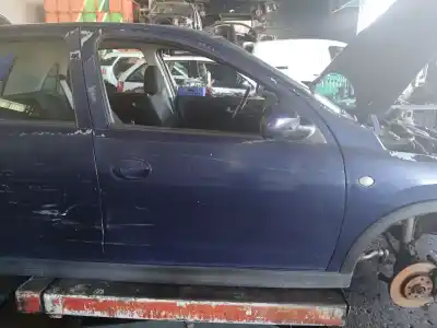 Peça sobressalente para automóvel em segunda mão porta dianteira direita por opel corsa c blue line referências oem iam 