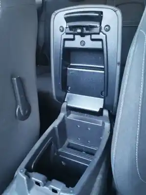 Pezzo di ricambio per auto di seconda mano bracciolo centrale per ford focus turn. (cb8) titanium riferimenti oem iam   