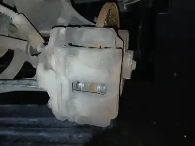 Автозапчастина б/у передній лівий гальмум для renault clio ii fase ii (b/cb0) authentique посилання на oem iam 