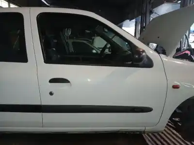 Автозапчастина б/у передні праві двері для renault clio ii fase ii (b/cb0) authentique посилання на oem iam 