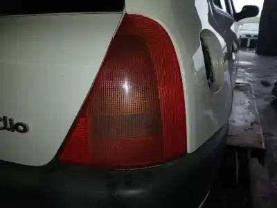 Автозапчастина б/у правий ліхтар для renault clio ii fase ii (b/cb0) authentique посилання на oem iam 