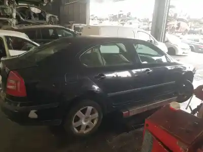 Recambio de automóvil de segunda mano de Radiador Agua para SKODA OCTAVIA BERLINA (1Z3) BKD referencias OEM IAM   