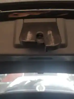 Pezzo di ricambio per auto di seconda mano BAULE / SERRATURA DEL CANCELLO per VOLKSWAGEN POLO (6C1)  Riferimenti OEM IAM 6R0827505B  6R0827505B