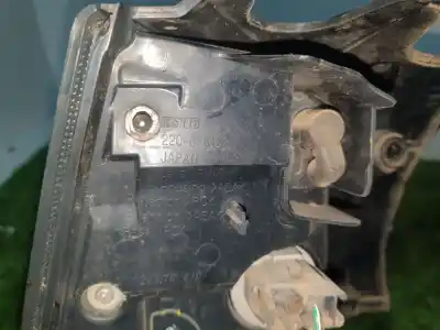 Автозапчастина б/у правий ліхтар для mitsubishi outlander (cw0) 2.0 di-d cat посилання на oem iam 22087813  22087920