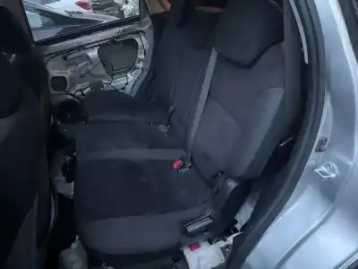 Автозапчастина б/у комплект сидів для mitsubishi outlander (cw0) 2.0 di-d cat посилання на oem iam   