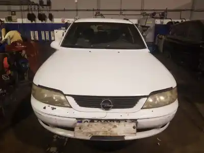 Peça sobressalente para automóvel em segunda mão CINTO DE SEGURANÇA DIANTEIRO DIREITO por OPEL VECTRA B BERLINA  Referências OEM IAM   