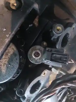 Second-hand car spare part injector for bmw serie 3 berlina (e46) 320d oem iam references 0445110131