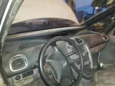 Pièce détachée automobile d'occasion TABLEAU DE BORD pour CITROEN XSARA PICASSO  Références OEM IAM   