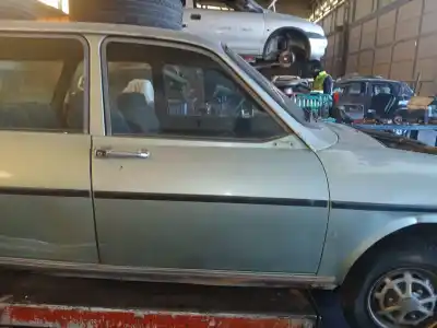 Автозапчасти б/у дверь передняя правая за renault 12 familiar gtl 847-98 ссылки oem iam 