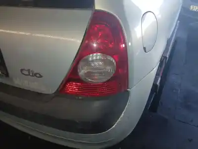 Автозапчастина б/у правий ліхтар для renault clio ii fase ii (b/cb0) authentique посилання на oem iam 