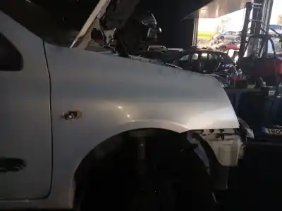 Автозапчастина б/у передне праве крило для renault clio ii fase ii (b/cb0) authentique посилання на oem iam 