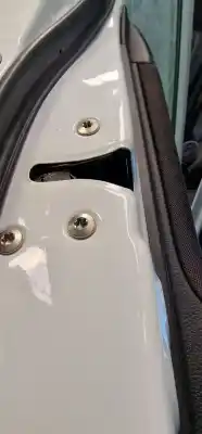 Peça sobressalente para automóvel em segunda mão fechadura da porta dianteira esquerda por kia cee´d business referências oem iam 