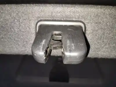 Pezzo di ricambio per auto di seconda mano baule / serratura del cancello per audi a6 berlina (4f2) 3.0 v6 24v tdi riferimenti oem iam 