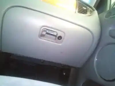 Tweedehands auto-onderdeel handschoenenkastje voor jaguar x-type 2.0 diesel cat oem iam-referenties 