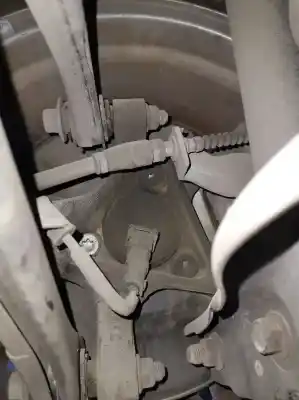 Peça sobressalente para automóvel em segunda mão manga de eixo traseira direita por kia ceed drive referências oem iam   