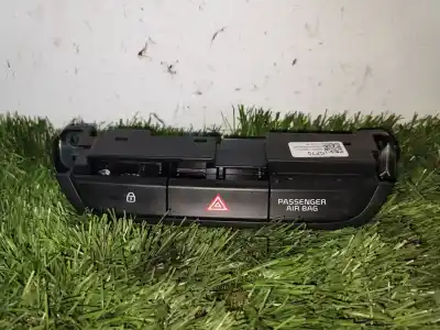 Peça sobressalente para automóvel em segunda mão interruptor 4 piscas - emergência por kia ceed drive referências oem iam 93600j7000wk  