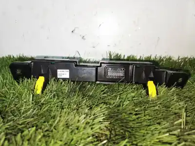 Peça sobressalente para automóvel em segunda mão interruptor 4 piscas - emergência por kia ceed drive referências oem iam 93600j7000wk  