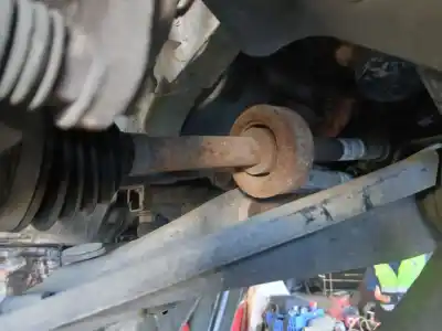 Second-hand car spare part front right transmission for renault twingo authentique oem iam references 