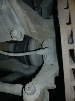 Second-hand car spare part front right knuckle for renault twingo authentique oem iam references 