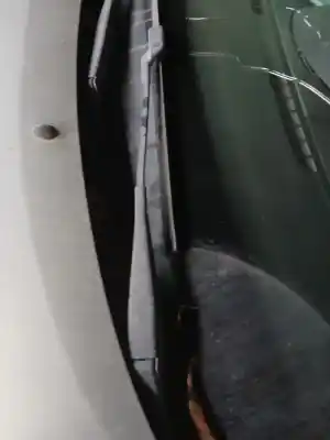 Second-hand car spare part left front windshield wiper arm for renault twingo authentique oem iam references 