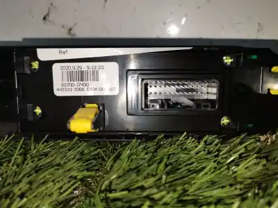 Peça sobressalente para automóvel em segunda mão comandos de alavanca por kia ceed drive referências oem iam 93700j7430  