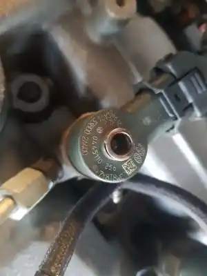 Second-hand car spare part injector for kia rio 1.5 crdi oem iam references 338002a400