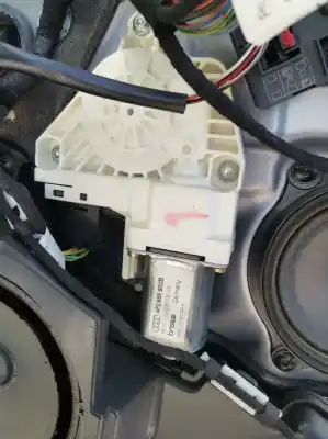 Peça sobressalente para automóvel em segunda mão motor elevador vidro dianteiro direito por audi a6 berlina (4f2) 3.2 fsi referências oem iam 4f0959802b