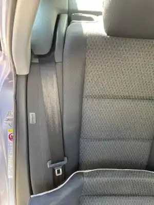 Peça sobressalente para automóvel em segunda mão cinto de segurança traseiro direito por audi a6 berlina (4f2) 3.2 fsi referências oem iam 
