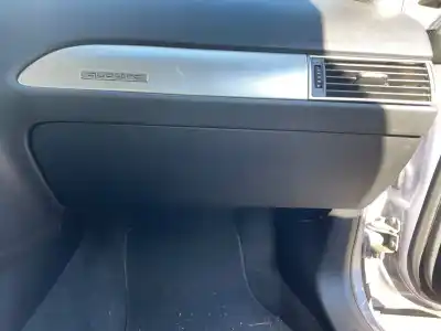 Peça sobressalente para automóvel em segunda mão porta luvas por audi a6 berlina (4f2) 3.2 fsi referências oem iam 