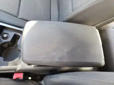 Peça sobressalente para automóvel em segunda mão apoio de braço consola central por audi a6 berlina (4f2) 3.2 fsi referências oem iam 